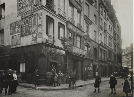 Angle r. des Bourdonnois et n°33 (Empire et actuel) rue Saint-Honoré (C. Lansiaux, 1916, Musée Carnavalet).